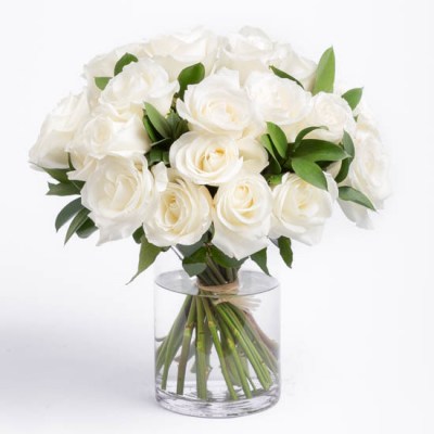 roses-white-rose-bouquet-ode-a-la-rose-550x550-25868